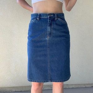LIZ CLAIBORNE DENIM SKIRT